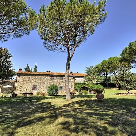 Vernazzano Basso Sleeps 4 T242186 Апартаменты