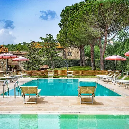 Vernazzano Basso Sleeps 4 T242186 * Туоро-суль-Тразимено