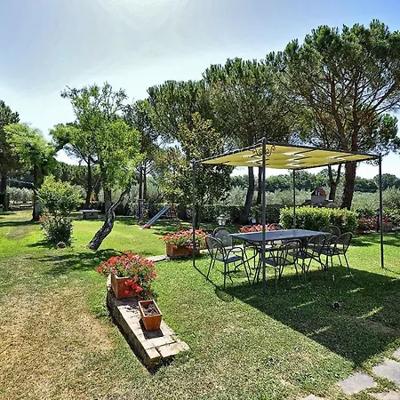 Vernazzano Basso Sleeps 4 T242186